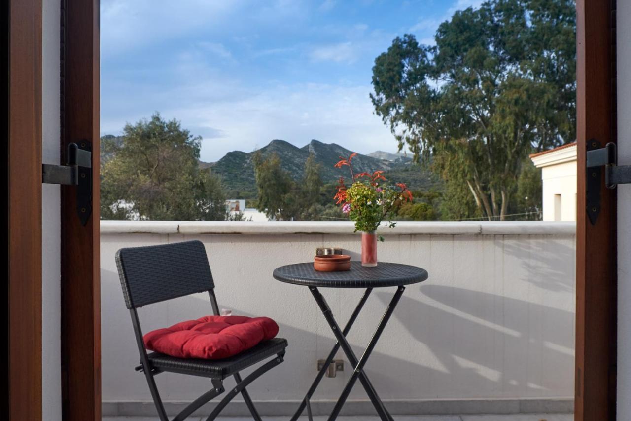 Chalki Apartments - Naxos Khalkíon Exteriér fotografie